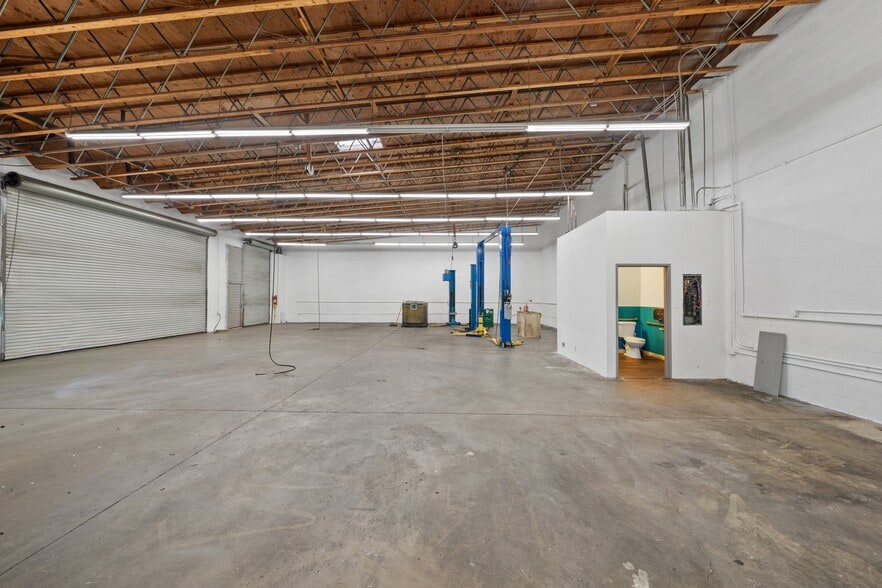 18955 Labin Ct, Rowland Heights, CA à louer - Photo intérieure – Image 3 sur 15
