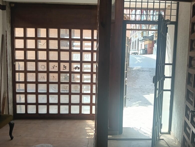 View Photo
