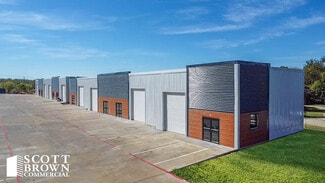 Plus de détails pour 1651 Hill Ln, Little Elm, TX - Industriel/Logistique à louer