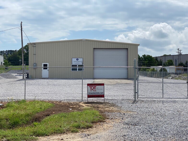 57 Blackburn Dr, Byhalia, MS à louer - Photo de l’immeuble – Image 1 sur 16