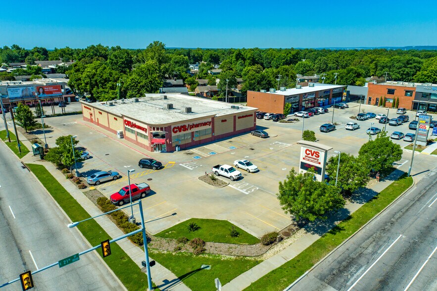 2110 S Harvard Ave, Tulsa, OK à louer - Photo de l’immeuble – Image 2 sur 2