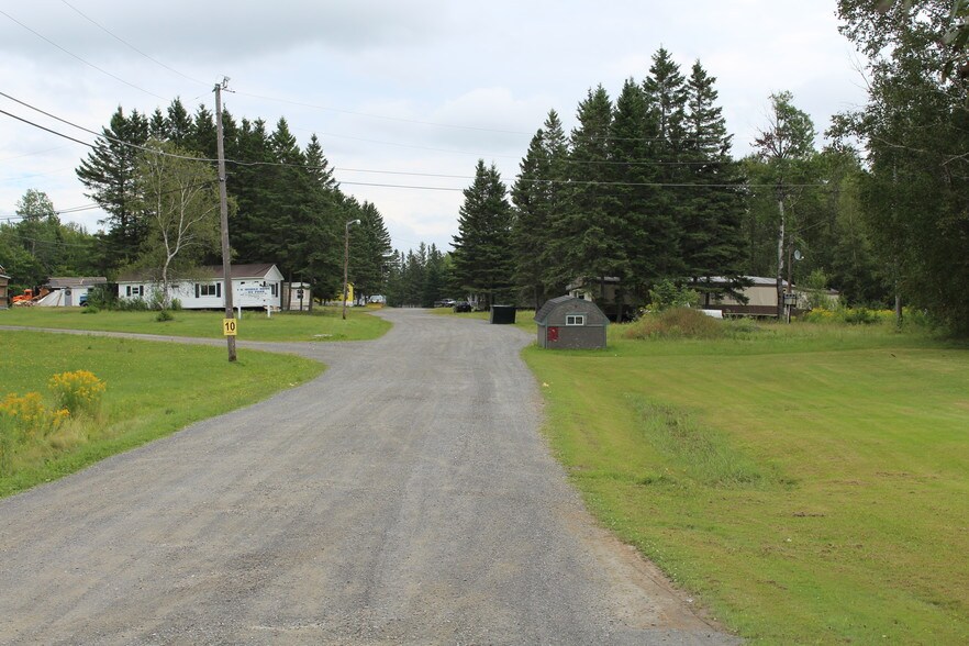 149 Loring Commerce Rd, Limestone, ME à vendre - Autre – Image 2 sur 29