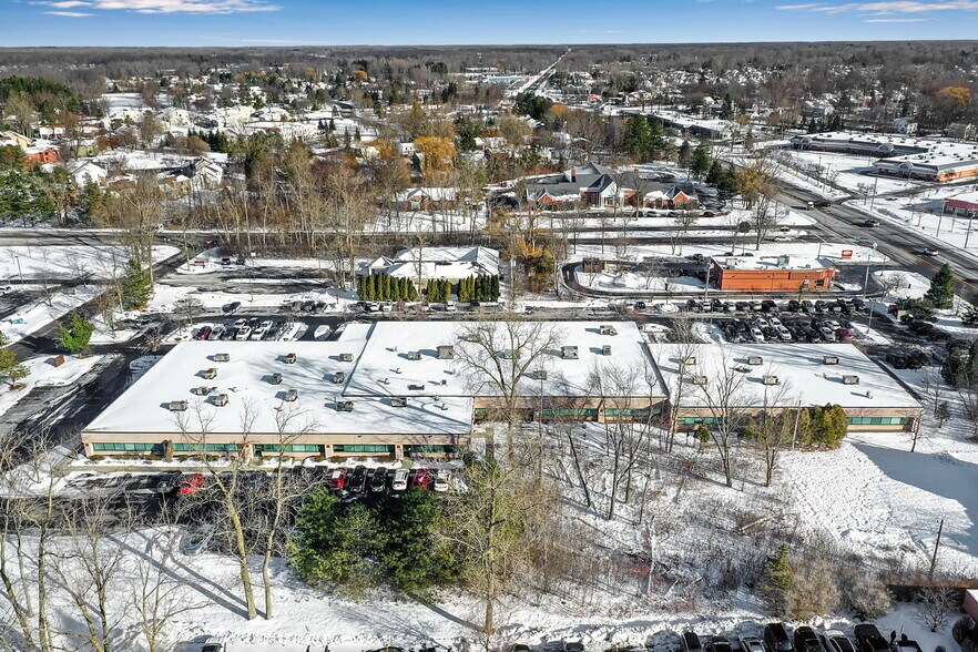95 John Muir Dr, Amherst, NY à louer - Photo de l’immeuble – Image 3 sur 11