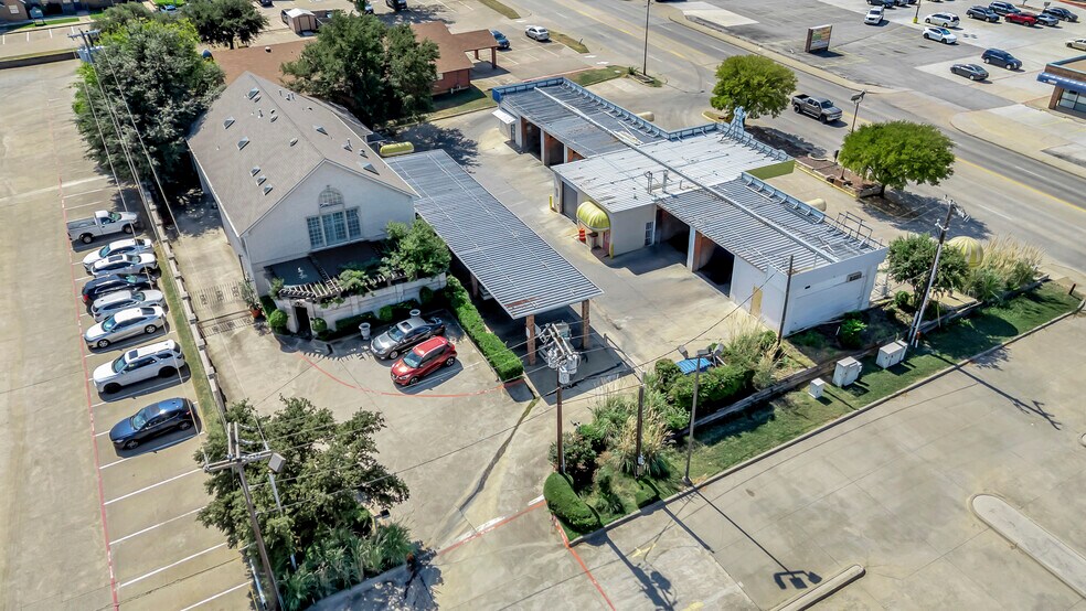 504 N Euless Main St, Euless, TX à vendre - Photo de l’immeuble – Image 3 sur 116