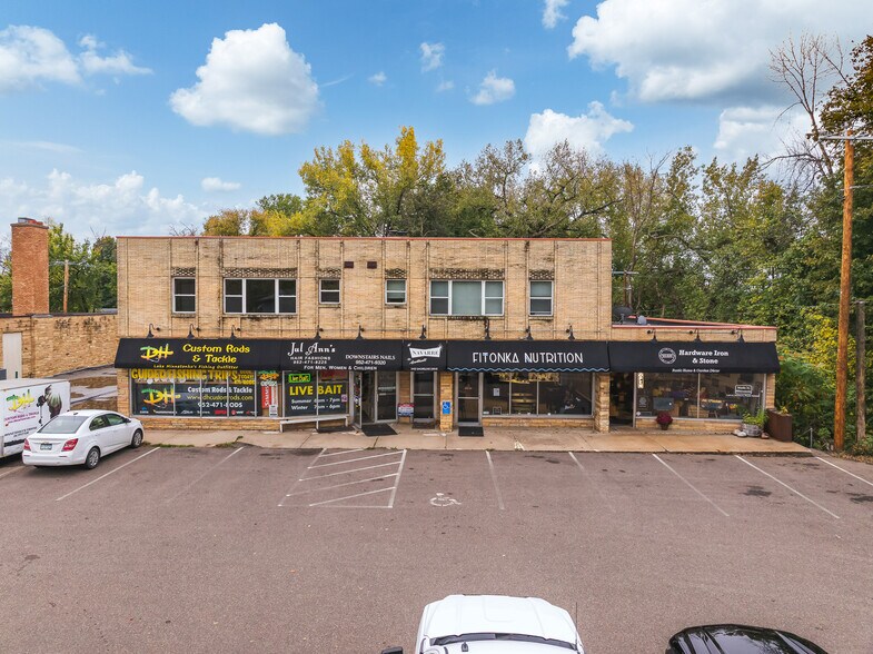3449-3467 Shoreline Dr, Wayzata, MN à vendre - Photo de l’immeuble – Image 2 sur 26