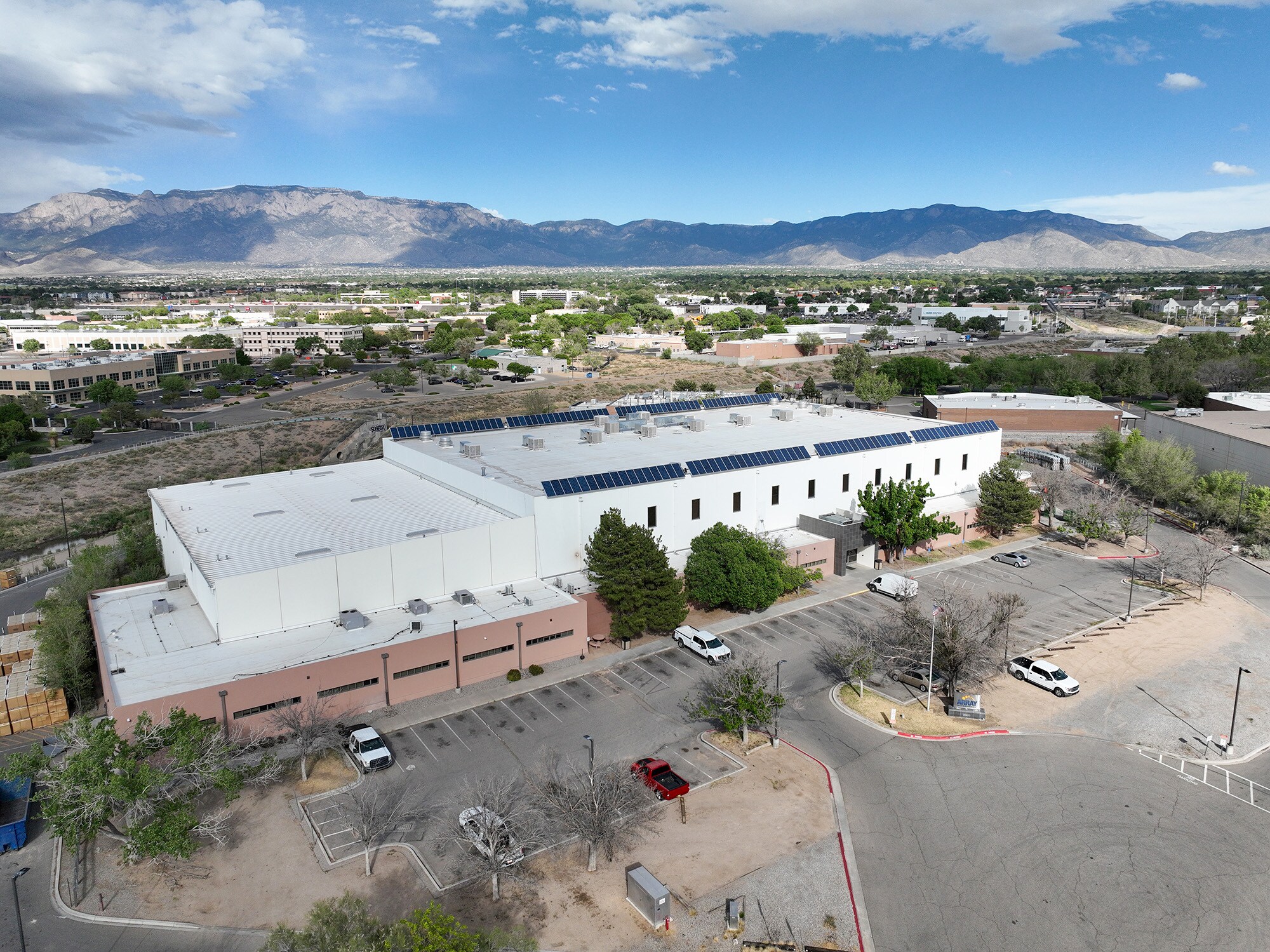 3901 Midway Pl NE, Albuquerque, NM à vendre Photo de l’immeuble– Image 1 sur 23