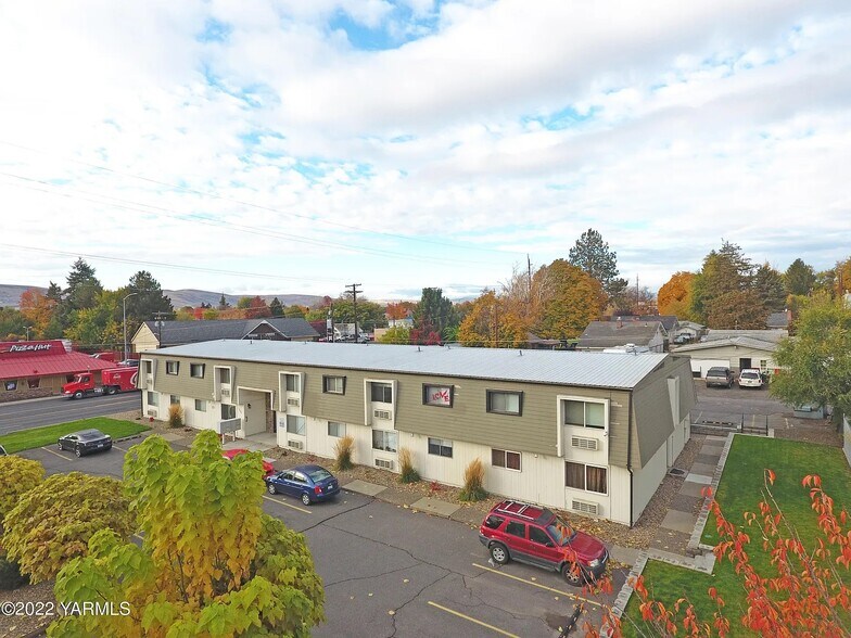 1020 S 20th Ave, Yakima, WA à vendre - Photo de l’immeuble – Image 3 sur 13