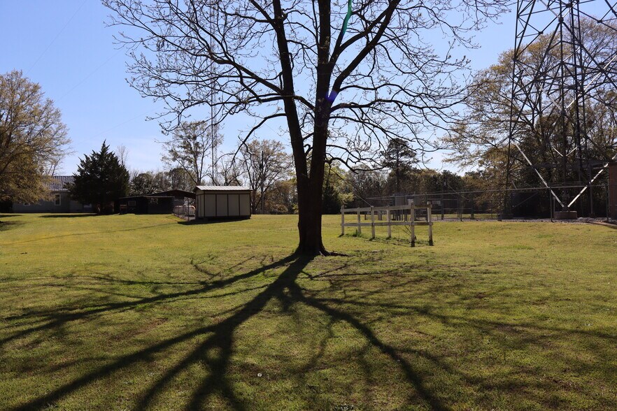 1090 Washington Rd, Thomson, GA à vendre - Photo de l’immeuble – Image 3 sur 26