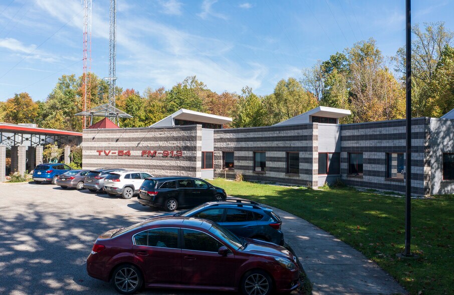 8425 Peach St, Erie, PA à vendre - Photo de l’immeuble – Image 3 sur 14