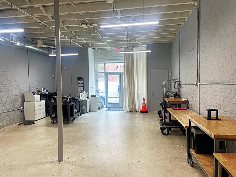 316 Saint Joseph St, New Orleans, LA à louer - Photo de l’immeuble – Image 3 sur 14