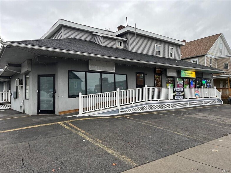 180 Main St, Cortland, NY à vendre - Photo de l’immeuble – Image 2 sur 7