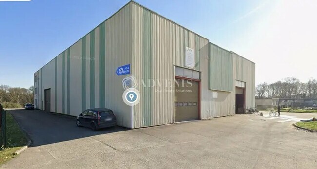 Plus de détails pour Bureau, Industriel/Logistique à louer