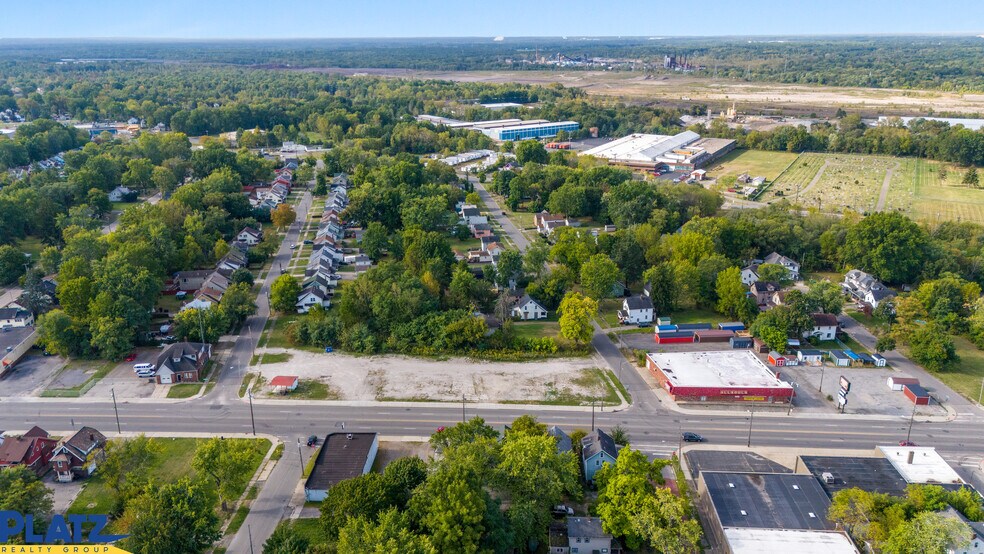 Youngstown Rd, Warren, OH à vendre - Photo de l’immeuble – Image 2 sur 6
