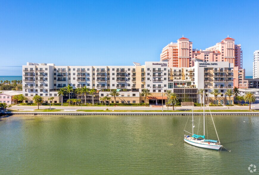 309 Coronado Dr, Clearwater Beach, FL à louer - Photo de l’immeuble – Image 2 sur 8