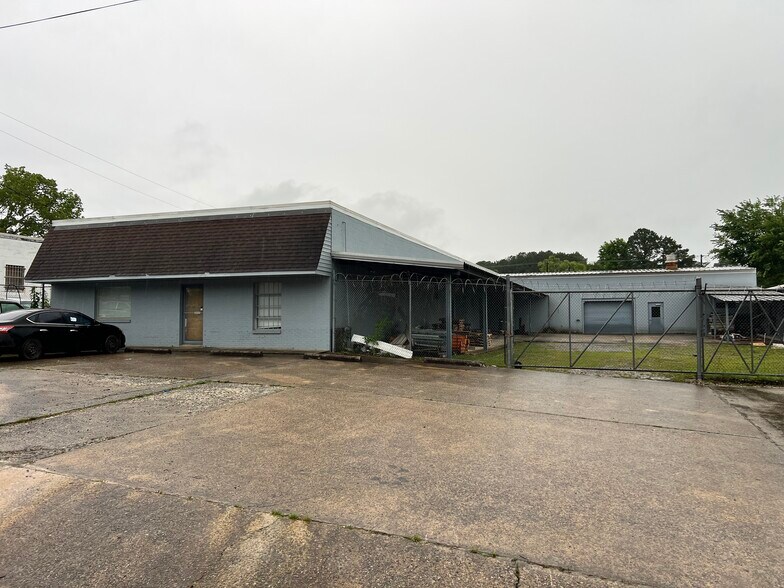 29 20th Ct NW, Birmingham, AL à vendre - Photo de l’immeuble – Image 1 sur 8