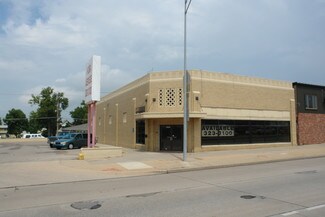 Plus de détails pour 2620 O St, Lincoln, NE - Local commercial à louer