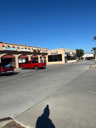 Plus de détails pour 51655 - 51683 Cesar Chavez St, Coachella, CA - Local commercial à louer