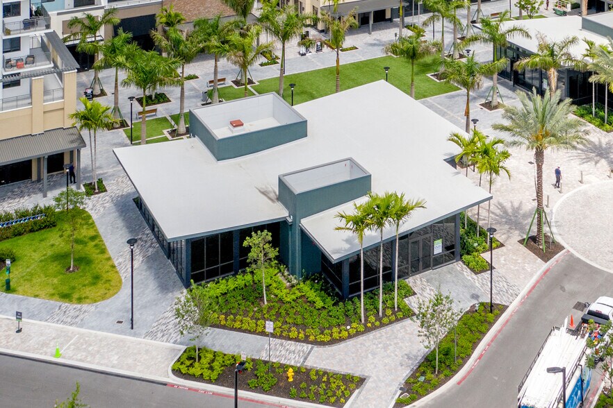 323 N University Dr, Plantation, FL à louer - Photo de la construction – Image 3 sur 5