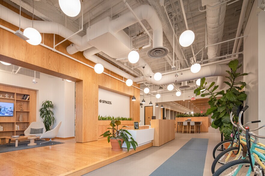 2450 Colorado Ave, Santa Monica, CA à louer - Photo intérieure – Image 1 sur 37