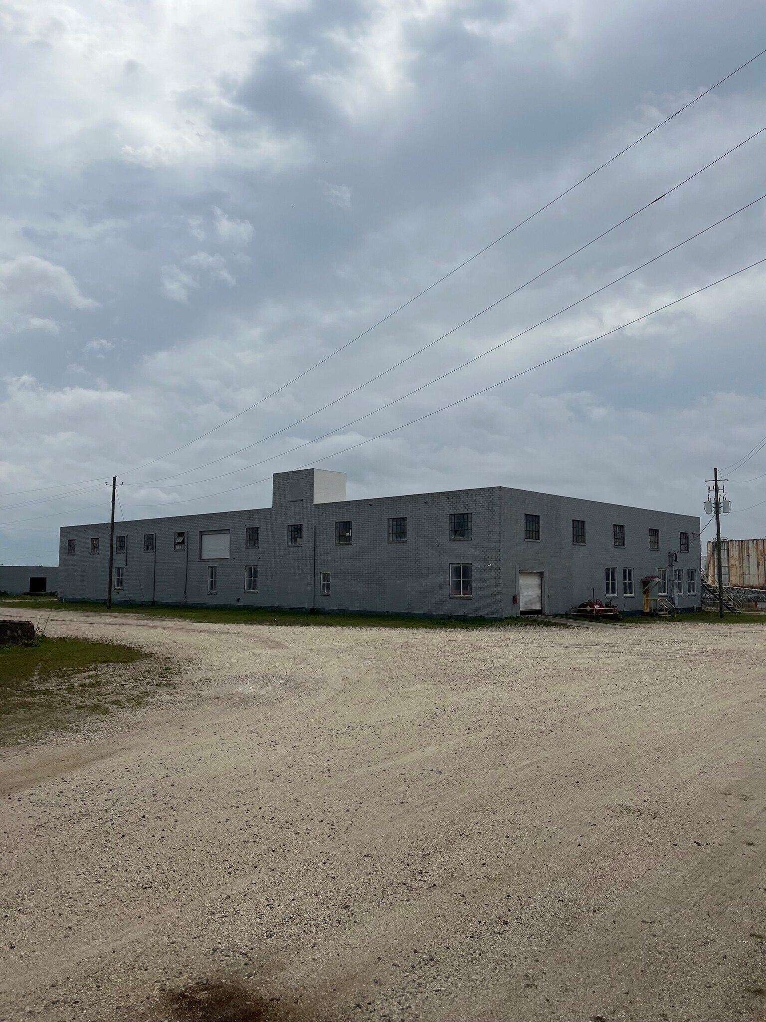 750A Viaduct Rd, Chickasaw, AL à louer Photo de l’immeuble– Image 1 sur 5