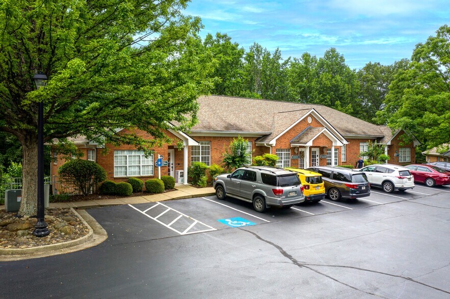 401-413 Creekstone Rdg, Woodstock, GA à vendre - Aérien – Image 1 sur 35