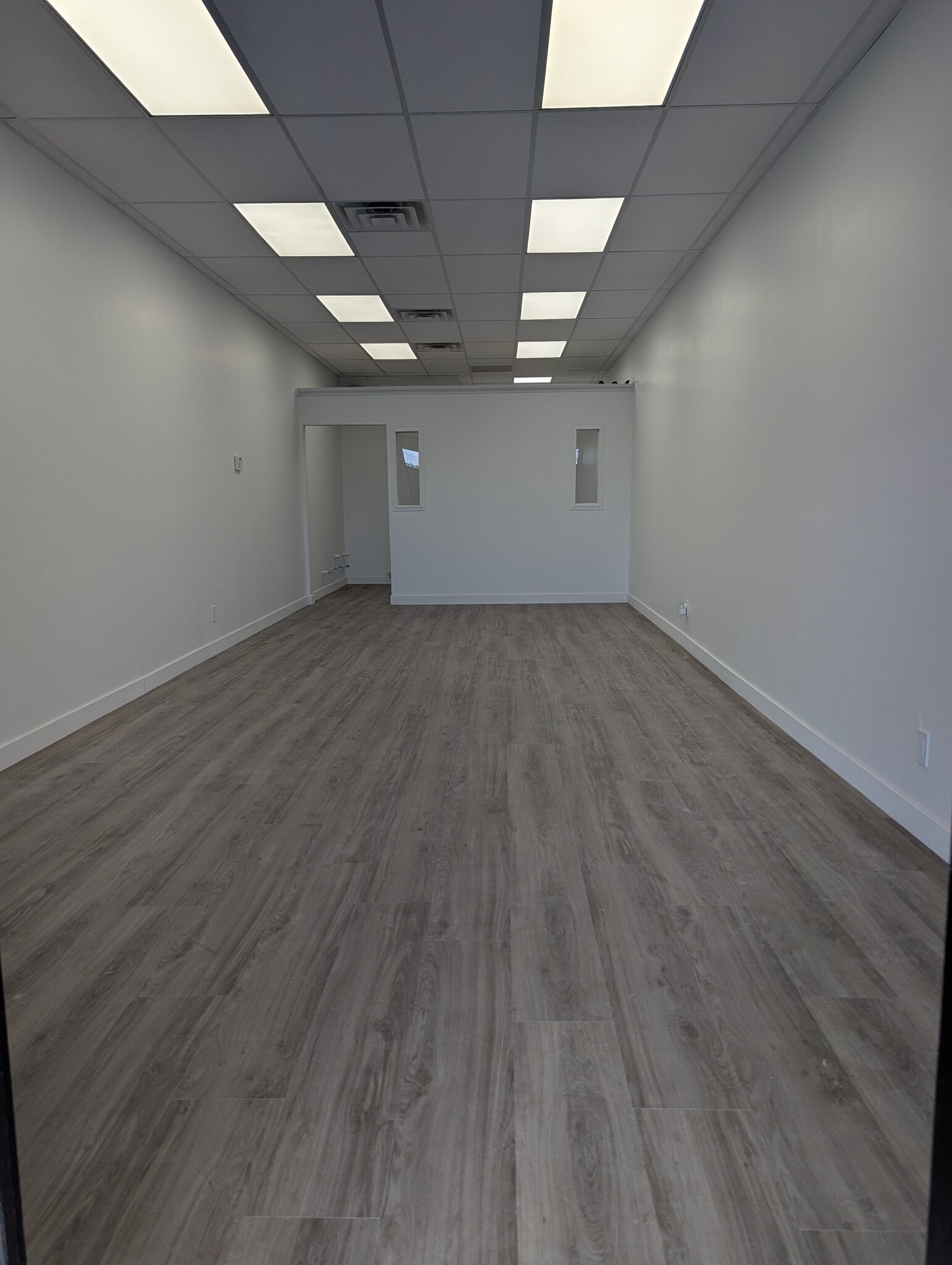 6301-6349 Stirling Rd, Davie, FL à louer Photo de l’immeuble– Image 1 sur 9