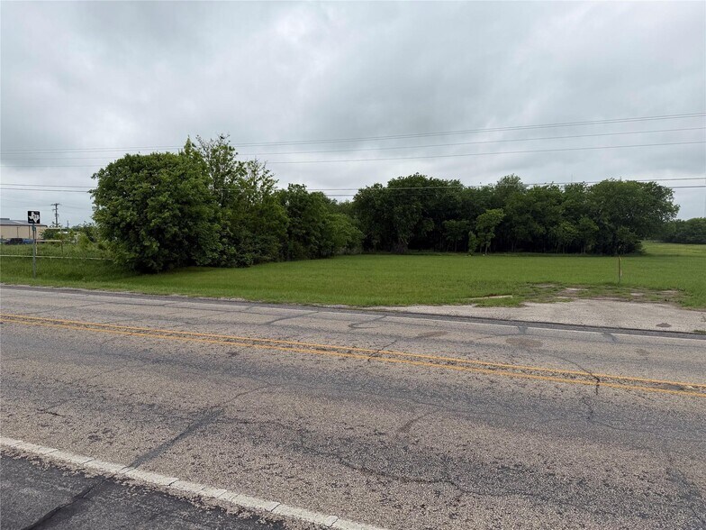 1520 Weatherford Hwy, Granbury, TX à vendre - Photo de l’immeuble – Image 2 sur 5