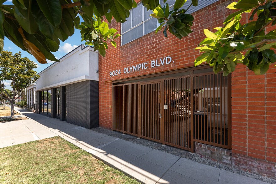 9024 W Olympic Blvd, Beverly Hills, CA à vendre - Photo de l’immeuble – Image 2 sur 34