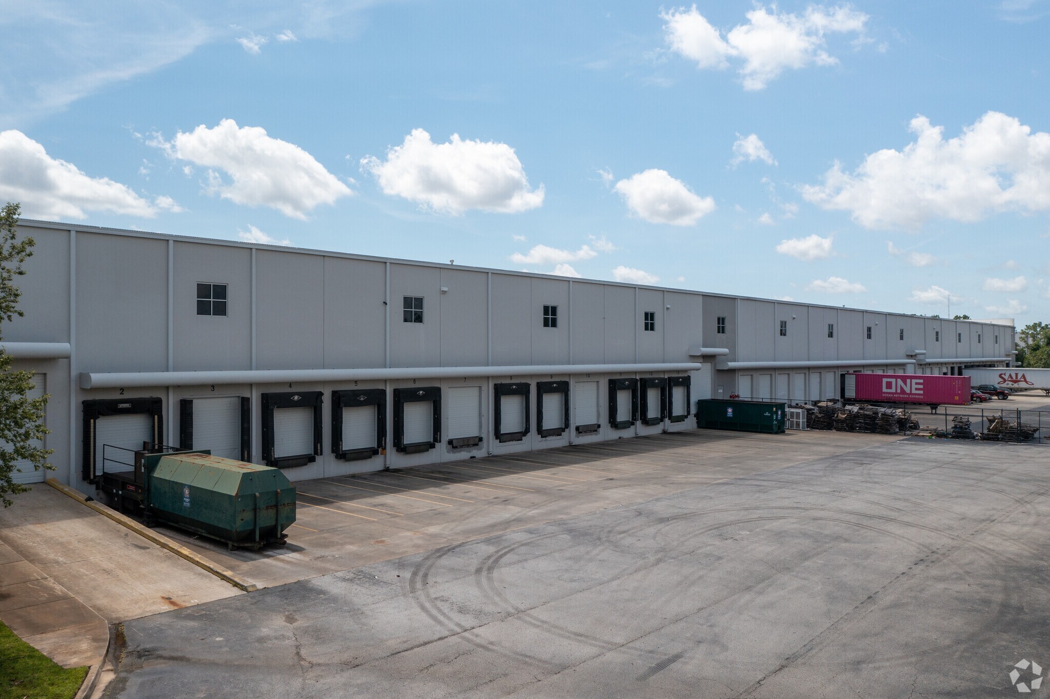3850 Port Jacksonville Pky, Jacksonville, FL à louer Photo de l’immeuble– Image 1 sur 4