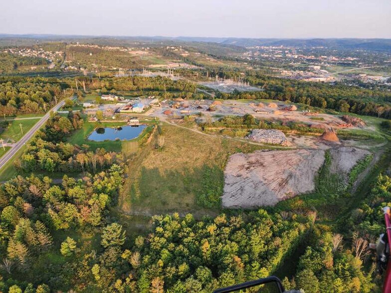 1000 Robinson Hill Rd, Johnson City, NY à vendre - Aérien – Image 2 sur 3