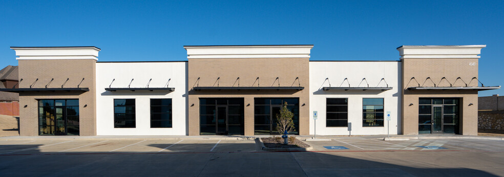 4540 N MacArthur Blvd, Irving, TX à louer - Photo de l’immeuble – Image 3 sur 5
