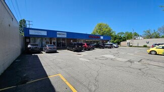 Plus de détails pour 756-758 E 200th St, Cleveland, OH - Local commercial à louer