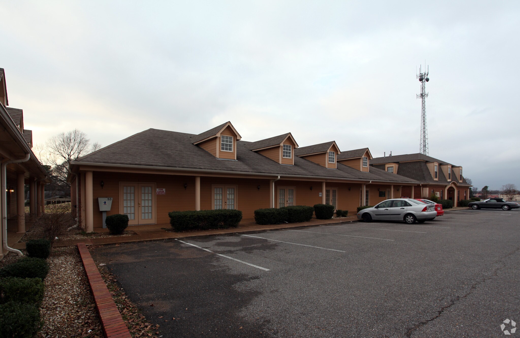 917 Ferncliff Cv, Southaven, MS à louer Photo principale– Image 1 sur 6