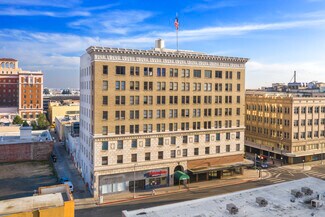 Plus de détails pour 2014 Tulare St, Fresno, CA - Bureau, Local commercial à louer