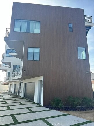 Plus de détails pour 11026 Oxnard St, North Hollywood, CA - Logement à vendre