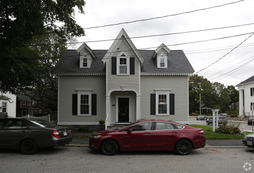 12 Library St, Framingham, MA à louer - Photo de l’immeuble – Image 3 sur 18