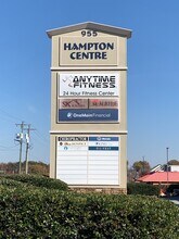 955 W Wade Hampton Blvd, Greer, SC à louer Autre– Image 2 sur 3