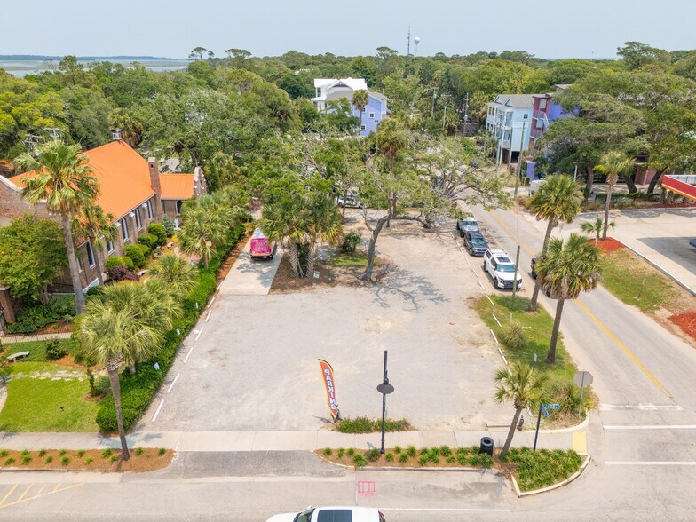 50 Center St, Folly Beach, SC à vendre - Aérien – Image 2 sur 6