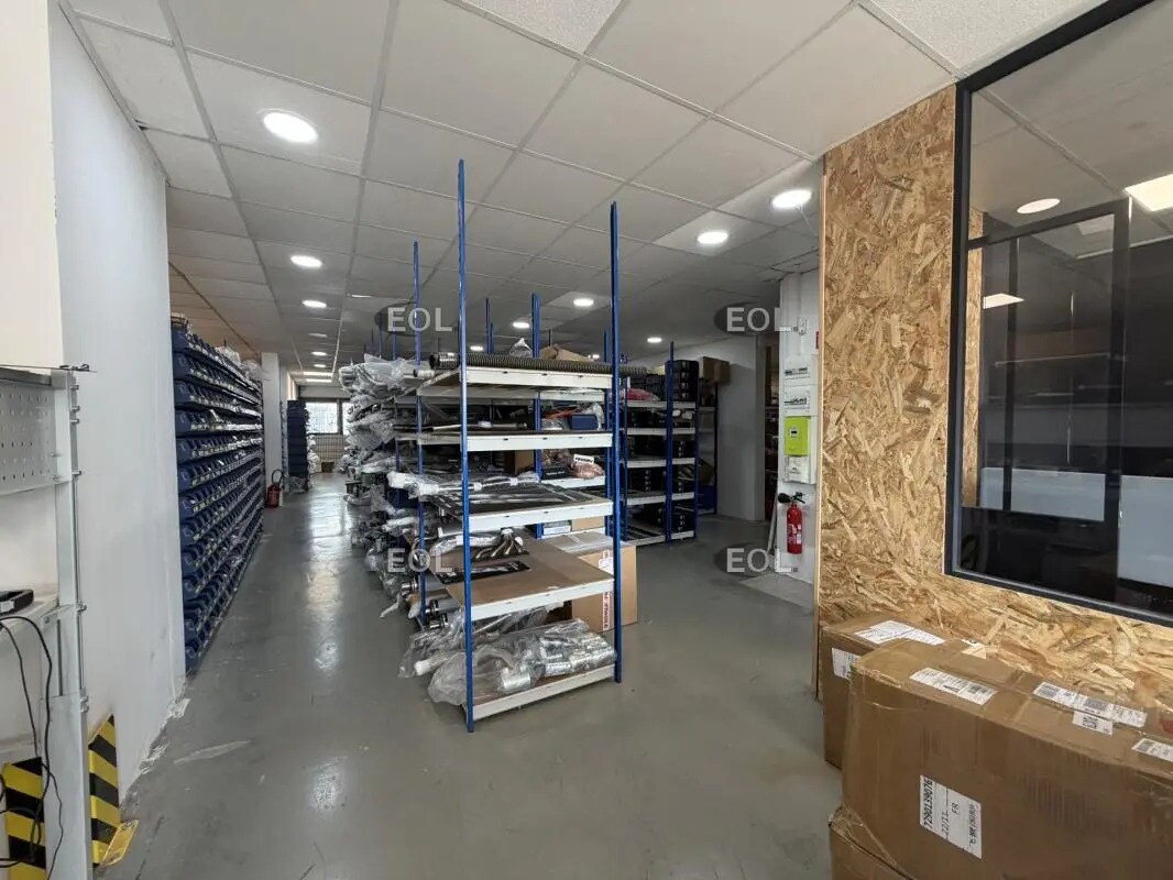 Local d’activités dans Les Ulis à louer Photo intérieure– Image 1 sur 6