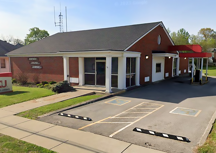 308 W Lexington Ave, Winchester, KY à vendre - Photo principale – Image 1 sur 1