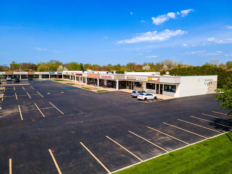 1942 N Main St, Crown Point, IN à louer - Photo de l’immeuble – Image 3 sur 3