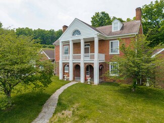 Plus de détails pour 610 New Hope Rd, Staunton, VA - Hôtellerie à vendre