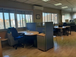Bureau dans Alcalá de Henares, Madrid à louer Photo intérieure– Image 2 sur 3