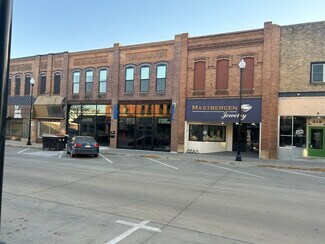 Plus de détails pour 320 9th St, Sheldon, IA - Bureau/Local commercial à louer