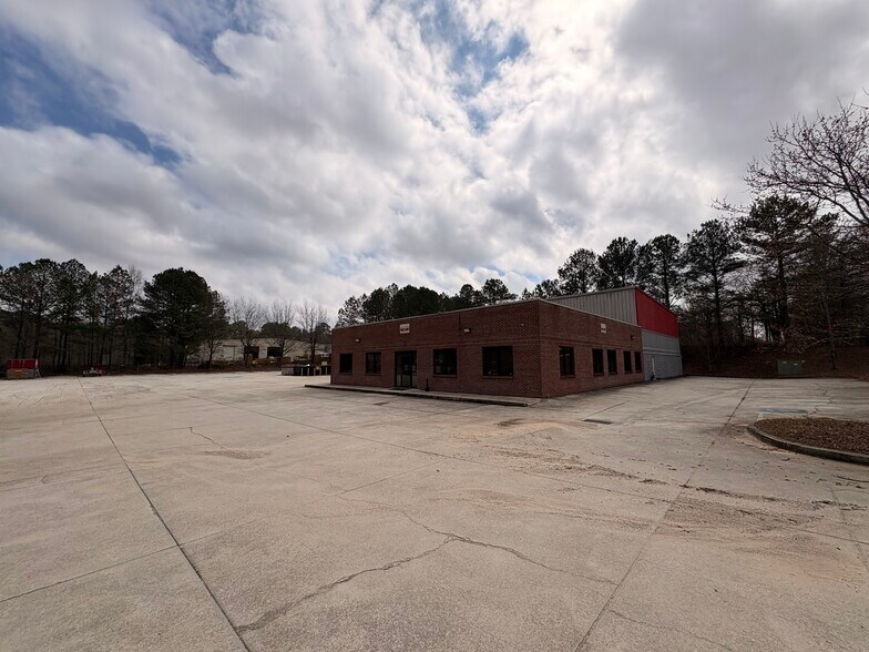 6940 SW Oak Ridge Pky, Austell, GA à louer - Photo principale – Image 1 sur 7
