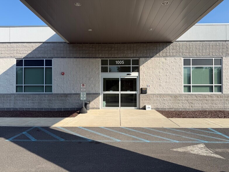 1005 Harvard Ave, Bethlehem, PA à louer - Photo de l’immeuble – Image 2 sur 35