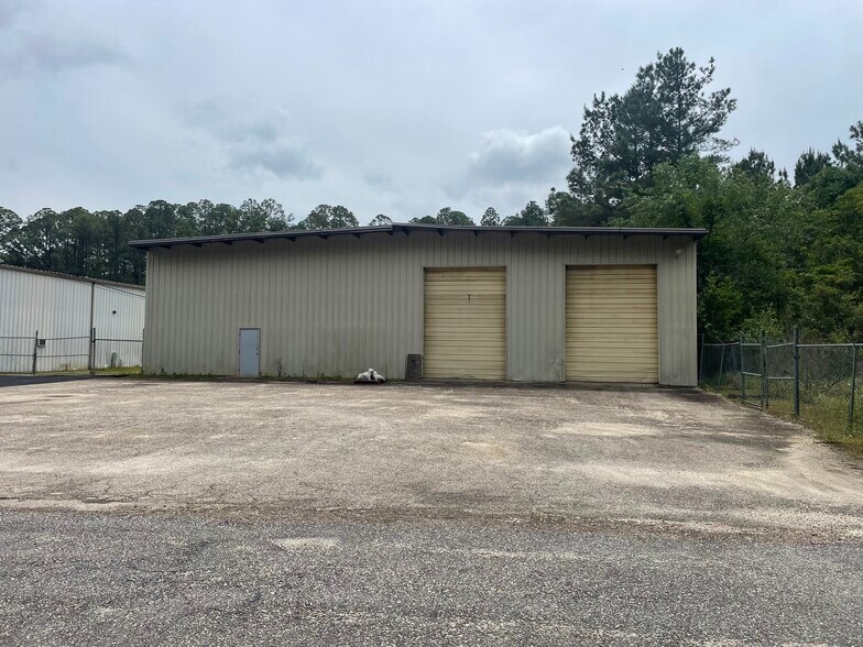 3019 Hand Ave, Prichard, AL à louer - Photo de l’immeuble – Image 2 sur 3