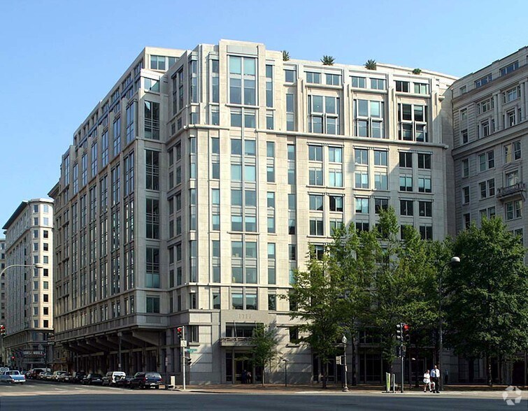 1111 Pennsylvania Ave NW, Washington, DC à louer - Photo de l’immeuble – Image 2 sur 7