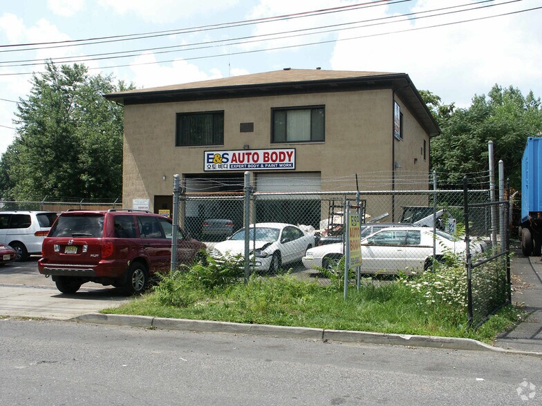 324 Harold Ave, Englewood, NJ à vendre - Photo principale – Image 2 sur 3