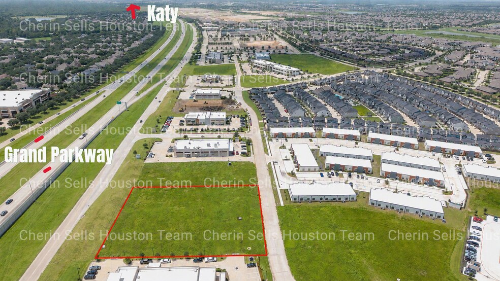 7707 W Grand Pky S, Richmond, TX à vendre - Photo de l’immeuble – Image 2 sur 6
